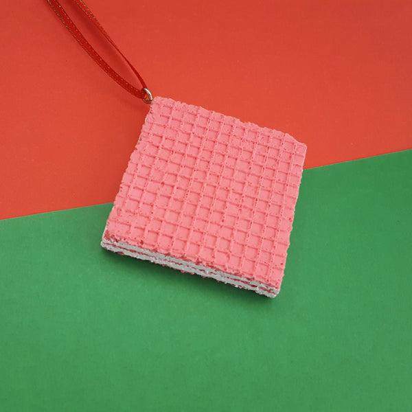 CHRISTMAS TREE DECORATION – PINK WAFER SINGLE