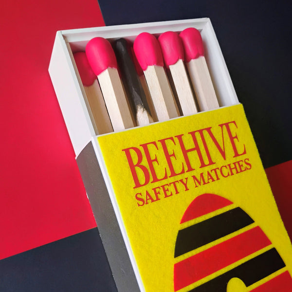 BEEHIVE MATCHBOX (1980S) 15CM X 30CM